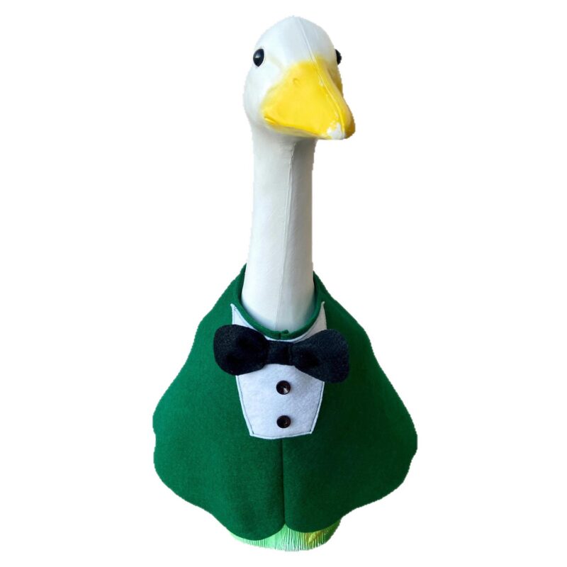 Irish Festival Theme 23inch Goose Costumes for Porch, Garden Decoration Goose Ornaments, Direct Supply from the Manufacturer