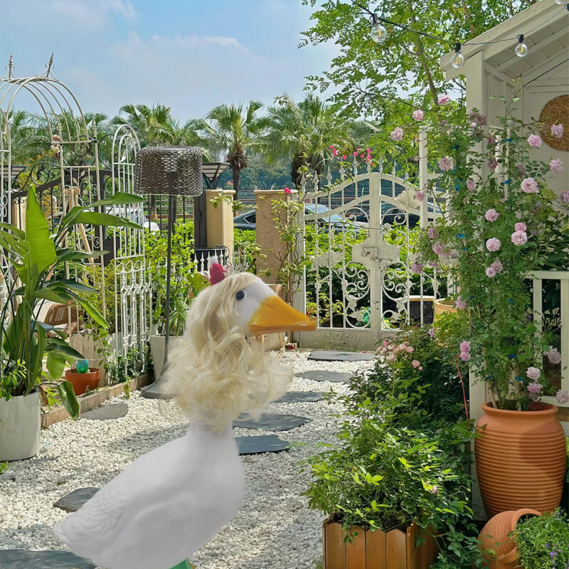 Wholesale Pet Wig, Medium-Length, Large Wavy Curls, Holiday Quirky High-Temperature Silk Pet Wig