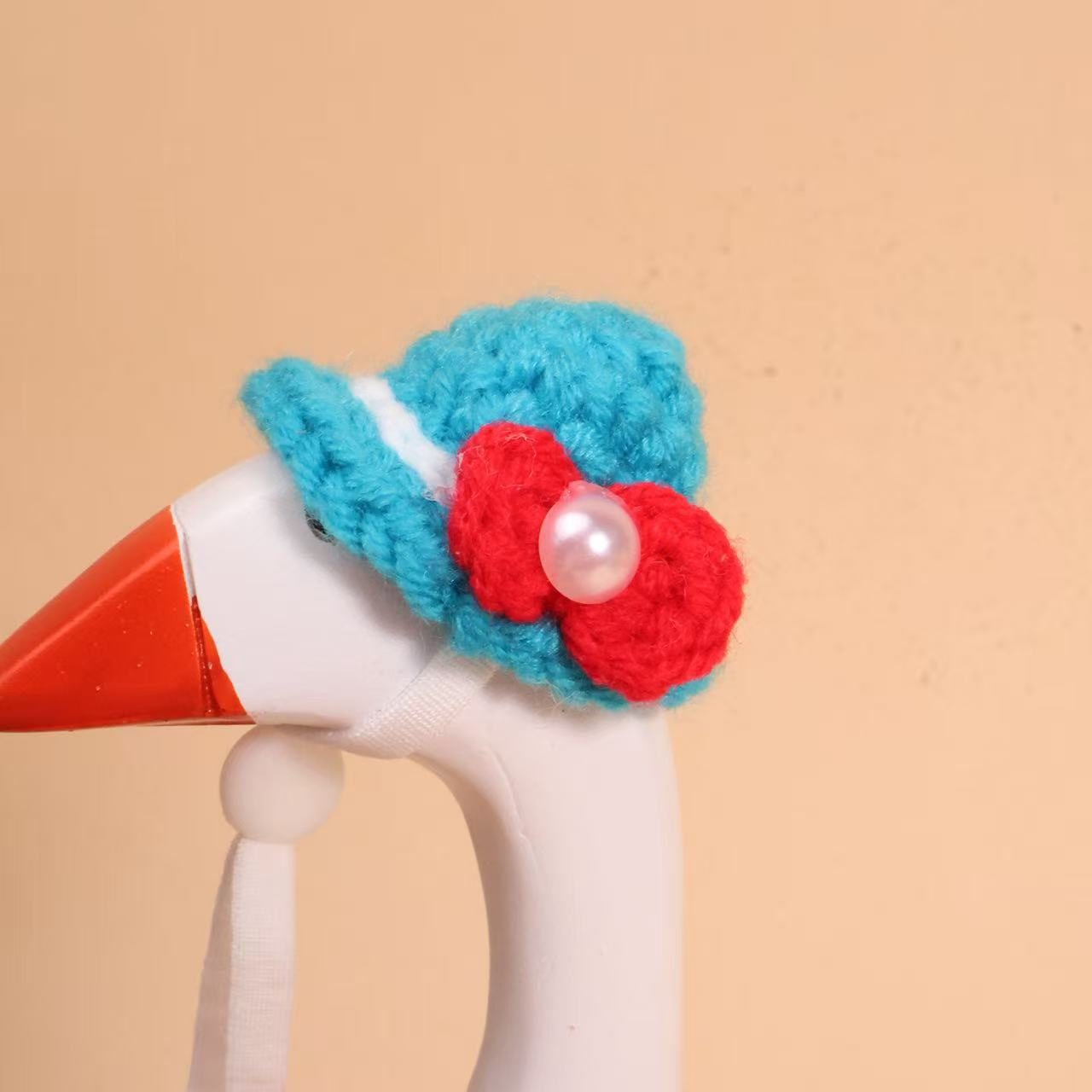 Hand Crochet Mini Knit Hat Set for Desk Goose Statue, Cute Cartoon Pet & Hamster Doll Costume Accessory for Multi-Holiday Decor - Image 2