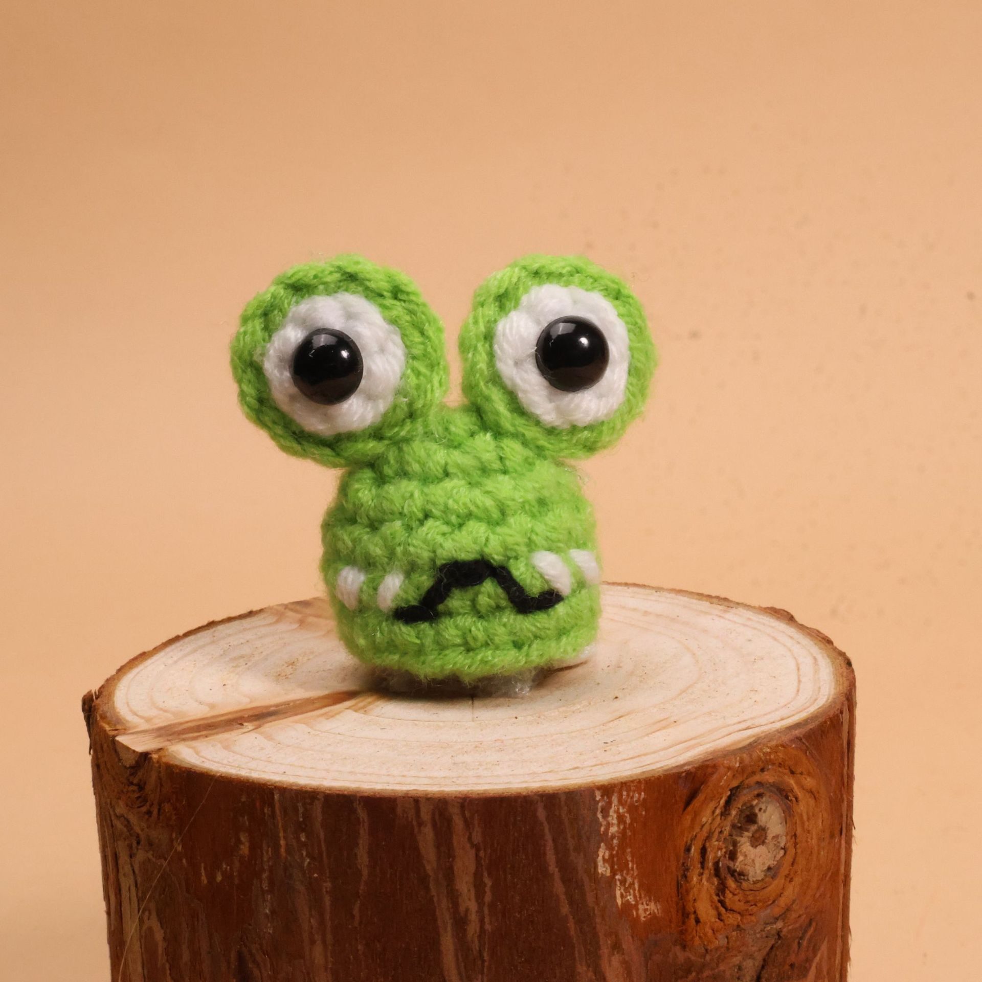 Hand Crochet Mini Knit Hat Set for Desk Goose Statue, Cute Cartoon Pet & Hamster Doll Costume Accessory for Multi-Holiday Decor - Image 3