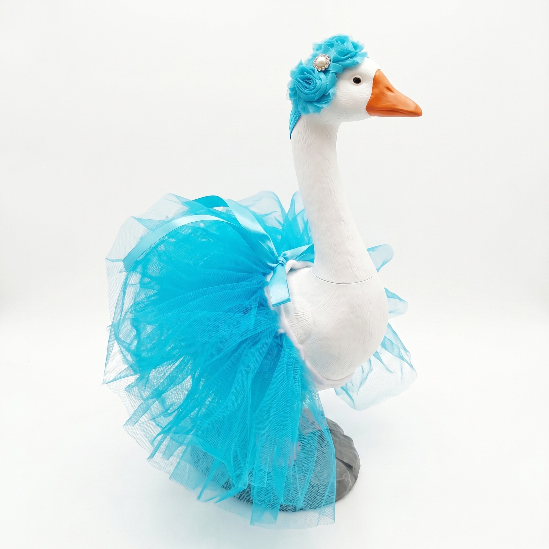 23 Inch Porch Goose Tulle Tutu Skirt Set, Headband & Gauze Dress Outfit for Garden Lawn Goose Statue Decor - Image 4