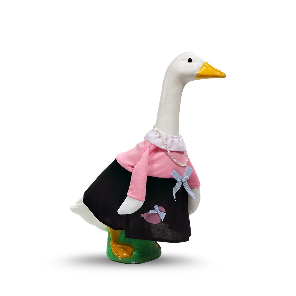 New Porch Goose Outfit, Pink Noble Lady Costume with Pearl Necklace for Large White Goose Statue - Image 5
